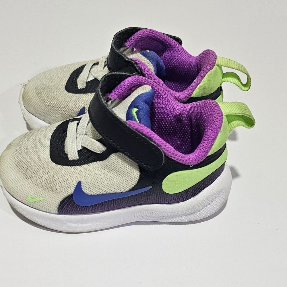Nike Revolution 7 Boy Girl Baby Toddler Shoes Size 5 C Sneakers Blue Purple